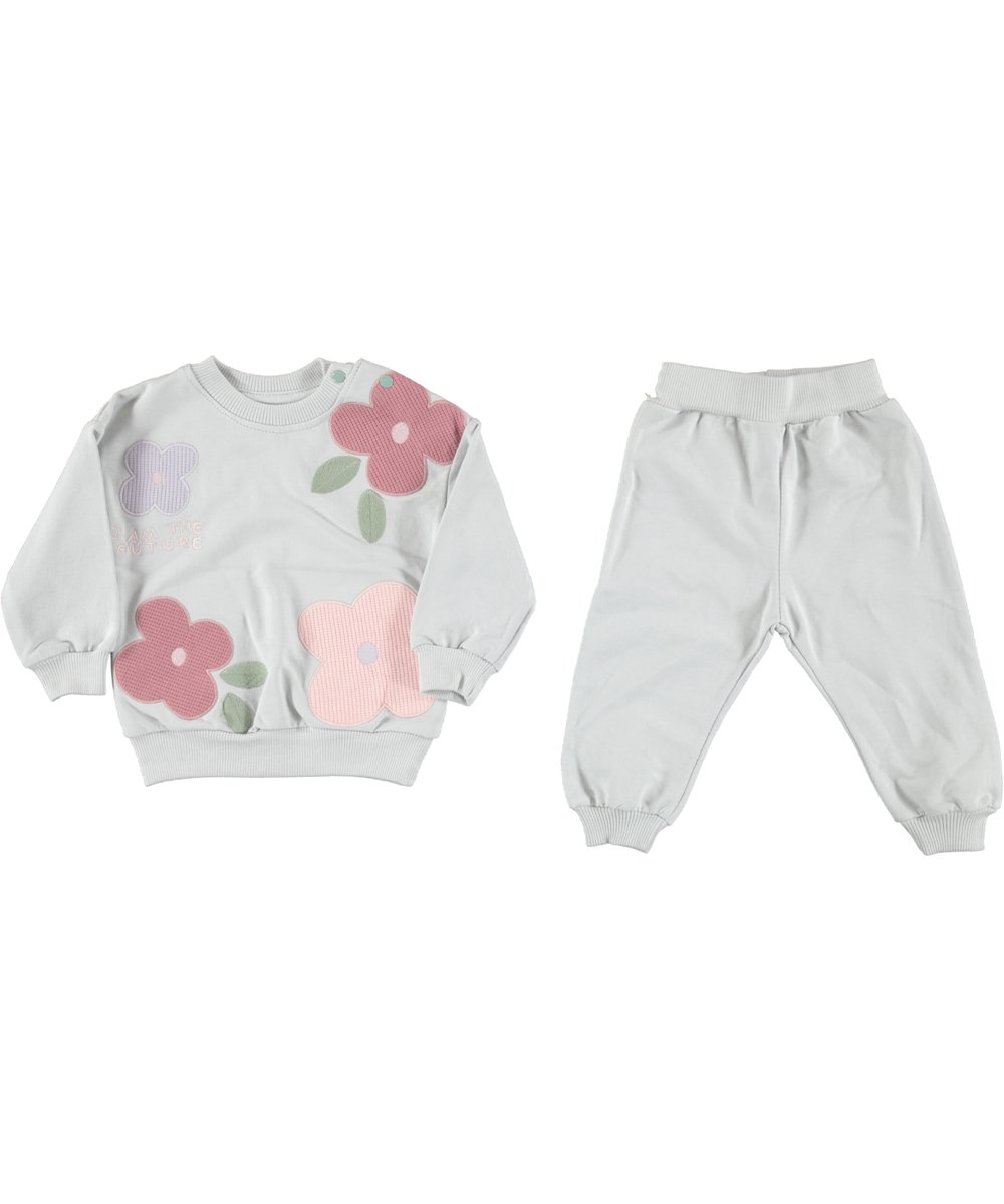 160759067501002_0113228_029_01_HGH.jpg BABY GIRL 2 PCS SET ASH WITH FLOWER - Image 1