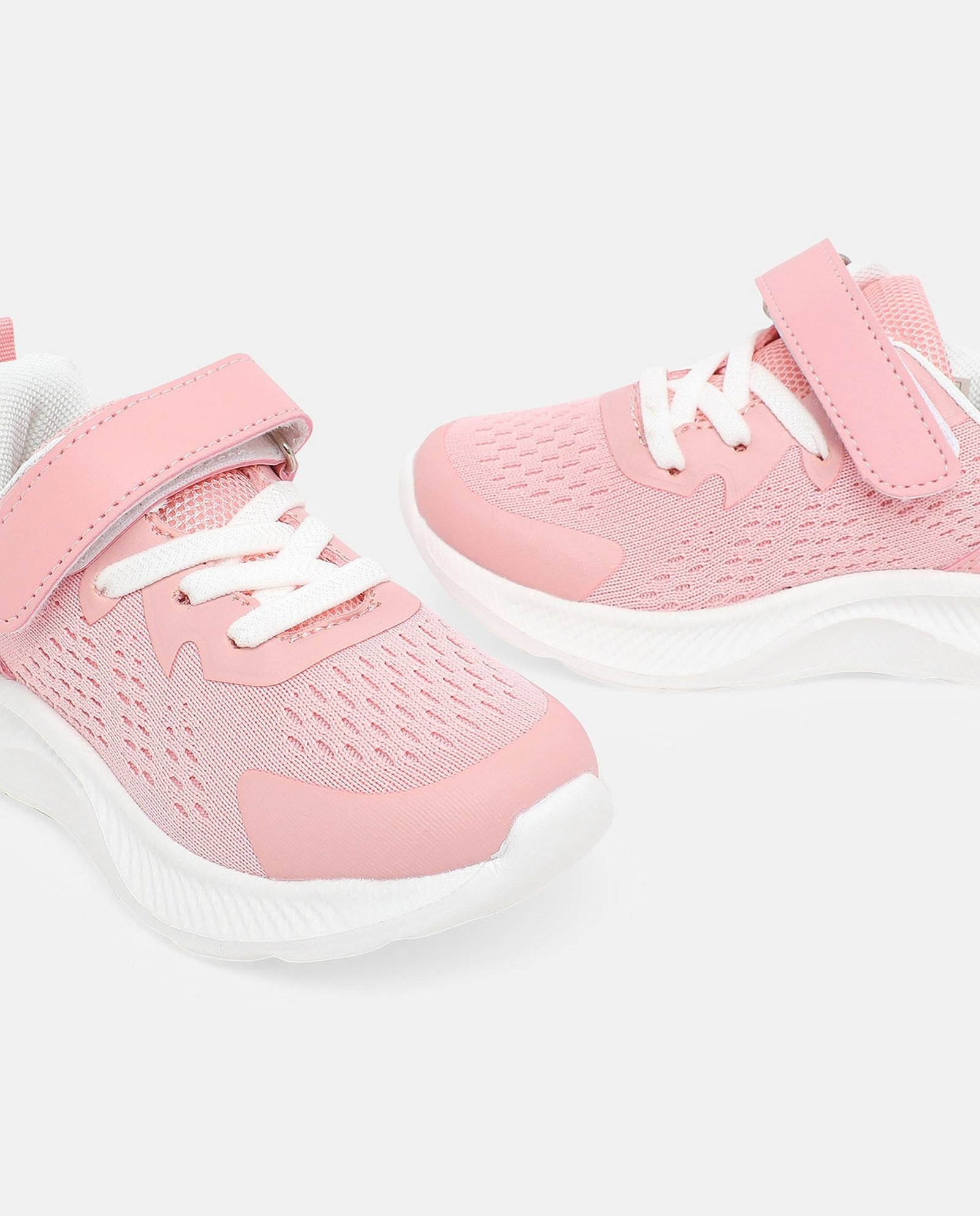 bcfa4e94-dd12-4013-bf71-d790ff13049b_size1920x2383_cropCenter.jpg GIRLS LOVE CANVAS WITH ROPE - Image 1