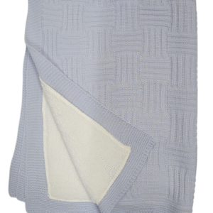 BABY BLUE KNITED SHAWL WITH FUR