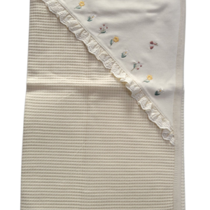 BABY CREAM SHAWL